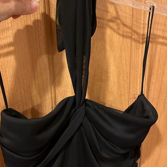 Windsor black sharkbite halter dress - Picture 5 of 13